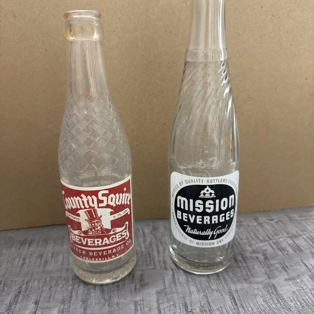Vintage County Squire Soda Bottle Cobleskill NY & Mission Beverages‎ Lot